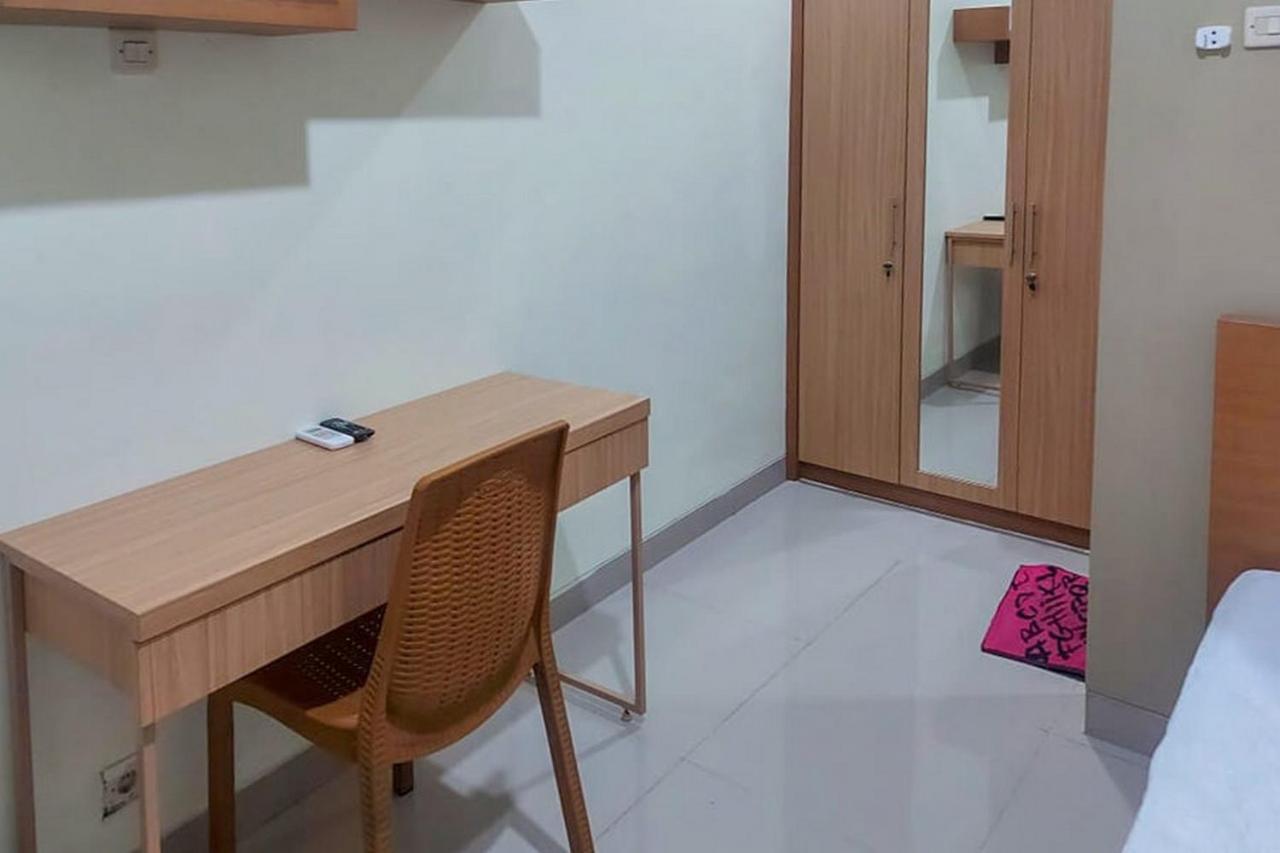 Hotel Koolkost @ Jalan Tirto Agung Srondolwetan Exterior foto